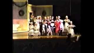 Annie - You Won&#39;t Be an Orphan for Long (Mosinee Community Theatre)