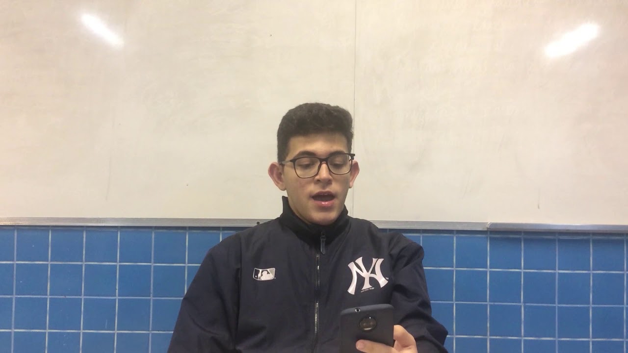 Resumo do conto "O menino que escrevia versos", de Mia Couto