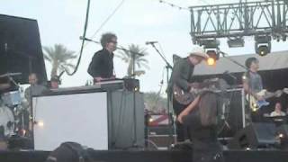 Spoon: 'Is Love Forever?'