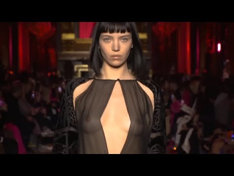 SOME TRANSPARENT LOOKS FROM FALL WINTER 23/24 ( vote in the comments for your favourite)