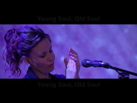 Erika Kertesz & David Reschofsky - Risky - Album: Young Soul, Old Soul (2015)
