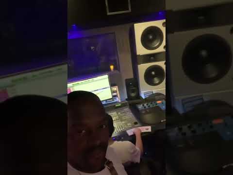 Studio Session Saticoy Ducey Duce in the booth 🔥🔥