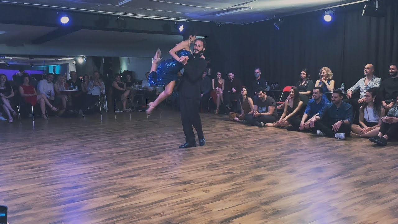 Lorena Tarantino & Gianpiero Galdi - Violetas @ Milonga Sin Palabras (4/5)