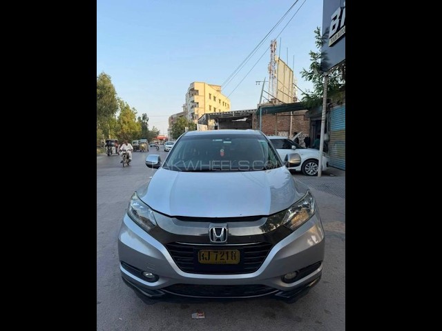 Honda Vezel X Honda Sensing 2017 for Sale