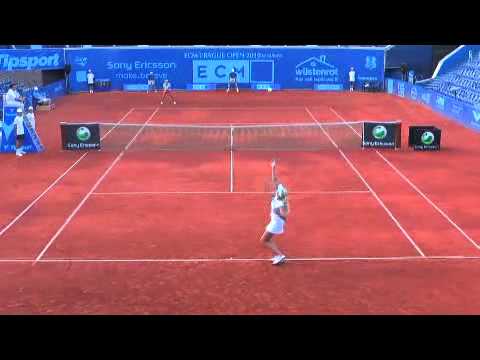 Kristyna Pliskova vs Anabel Medina Garrigues Prague Open 2010
