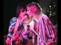 Rod Stewart  A Kiss to build a dream on