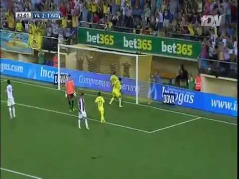 Golazo de Cani del Valladolid en el partido contra el Villarreal - 2013