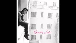 Falling In Reverse - 02 - Bad Girls Club [Album Version] [HQ] [NEW SONG]