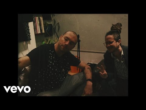 Santiago Cruz, Vicente García - Vida de Mis Vidas (Video Oficial)