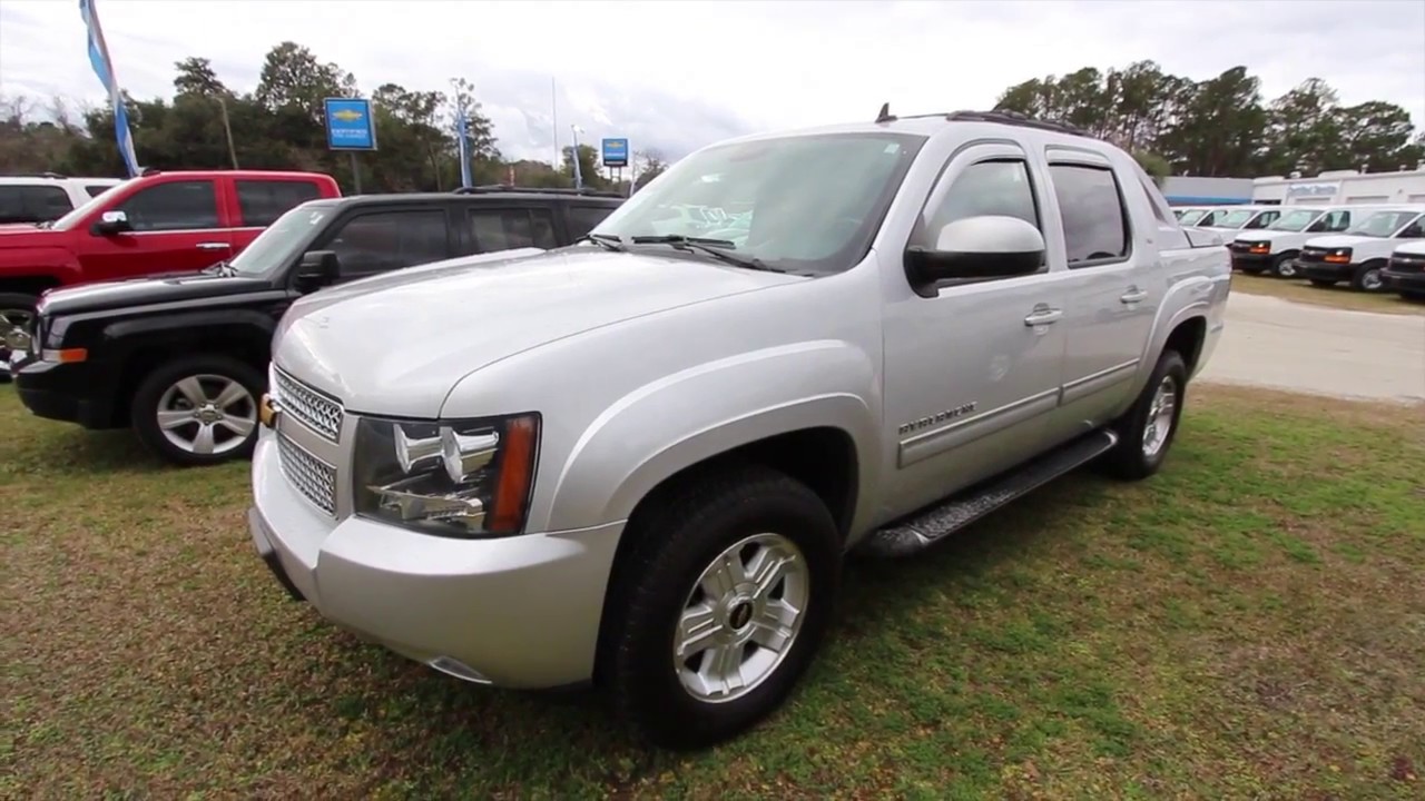 2012 Chevrolet Avalanche Z71 - Full Review with Condition ...