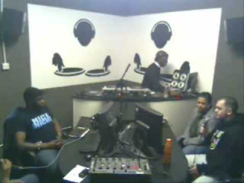 Engin-Ears Interview Mr Play & Pelz (Crazy Cousins)-Interview & Live P.A 25/11/08