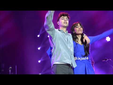 AITANA Y MARMI "TU FOTO DEL DNI" | 11 RAZONES TOUR BCN PALAU - 04/12/2021 | @JEJUU14X