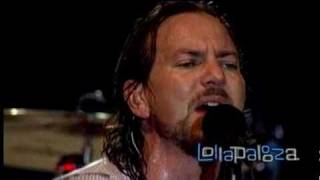 Eddie Vedder w/ Ben Harper - Speech / No More (Chicago '07) HD