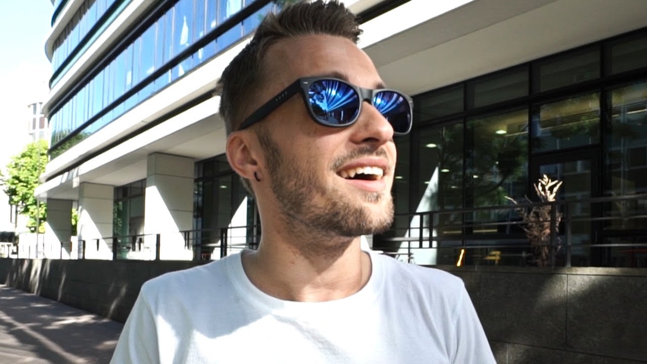 J'ESSAYE DES LUNETTES ANTI-DALTONISME thumbnail