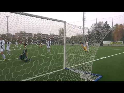 Under 15, 9^ Giornata - Parma-Juventus 2-0, 18' gol di  Daniel Saponara