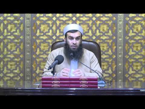 قەصاص (چیرۆكخوان)ەكان كێن؟ دروستە لە وتار وموحازەرە چیرۆك بگێڕیتەوە؟