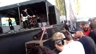 the VARUKERS - Protest to Survive / Led to the Slaughter - Pod Parou Fest