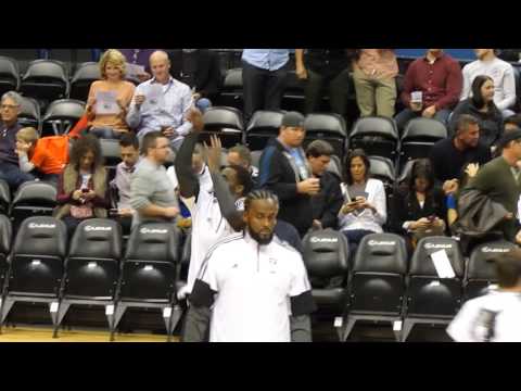 Andrew Wiggins Warming Up Prior To Preseason Game - iFolloSports.com