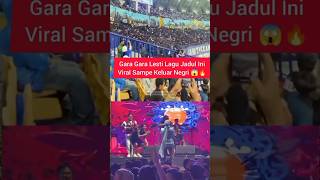 Download lagu Lagu Jadul Lesti Viral Hingga Dinyanyikan Satu Stadion! #shorts mp3