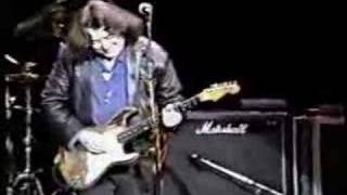Rory Gallagher playing Heaven&#39;s Gate
