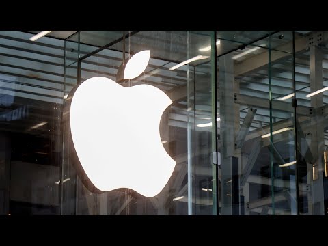 Apple Weighs Using Intel, Samsung to Build Device Processors