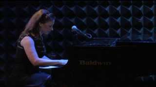 Robin Spielberg - A Walk Between the Raindrops