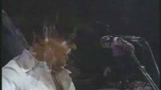 George Strait - You Look So Good In Love (live)