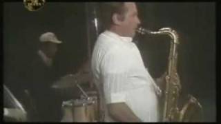 Sippin' at Bells - Stan Getz.