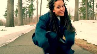 SayNelly Freestyle / Dwele - I Think I Love You (Jay Emess Remix)