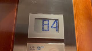 (My first) 2000 Schindler D-Series Hydraulic Elevators To Garage @ Regent Warsaw