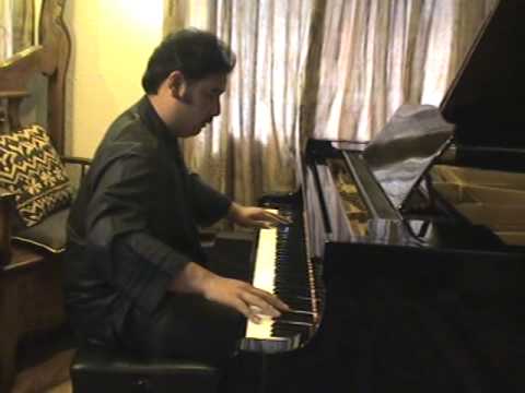M ADE IRAWAN on Piano - Material for the Competition (2013/2014)