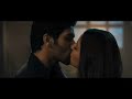 Avika Gor Kissing Scene