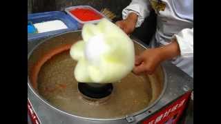 preview picture of video 'cotton candy making at  Ciqikou, Chongqing, China'