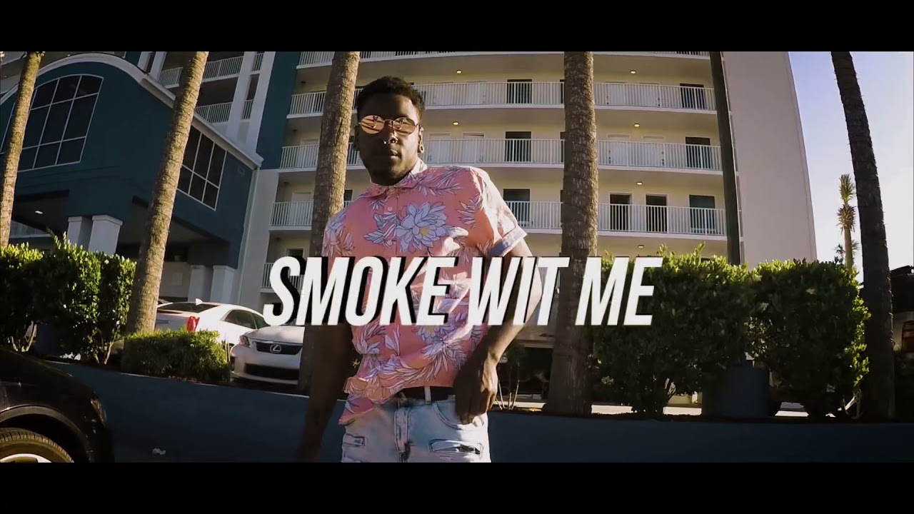 Smoke with me Ft Dia G