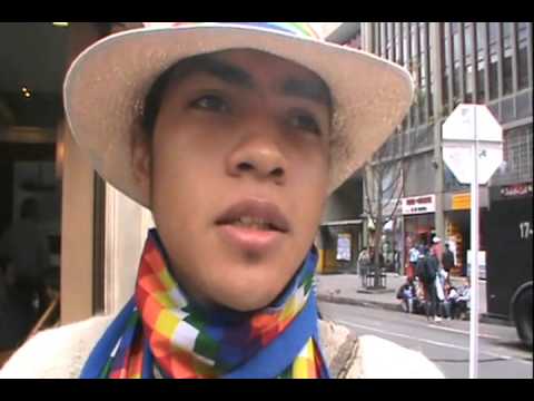 Vídeo: África Leira, entrevistada  na Marcha por la Paz MCB (12/04/2013)