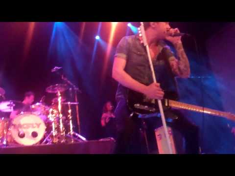 If U C Kate- McFly-  Melkweg-  Amsterdam- 28-01-11 [HQ]