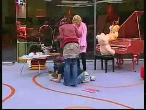 OT 2008 - operacija trijumf - 73.dan nina, sajko, ana, vukašin - show s mačkom