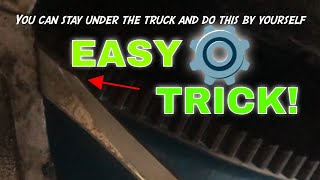 How to TURN your FLYWHEEL by YOURSELF with a SCREWDRIVER