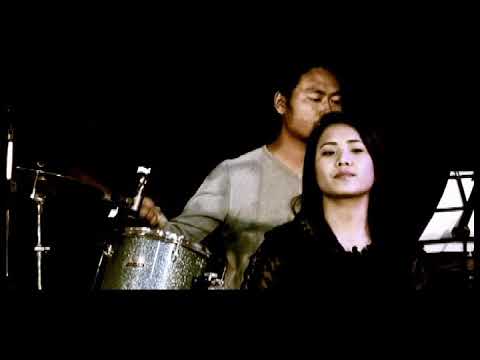 Noami par tha sung/ kan pathian a tha tuk ee / hla thar