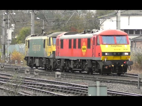 Rail Freight Traffic At Carlisle + Freightliner Class 90s Nos. 90040 & 90045 - 15th November 2024