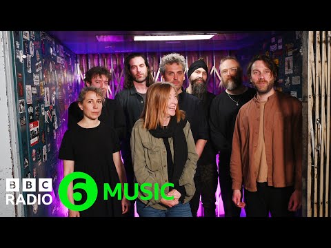 Beth Gibbons - Floating on a Moment (6 Music Live Session)