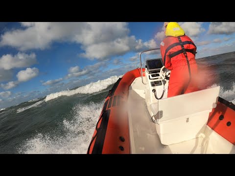 Playing with some Northsea waves in my Zodiac Pro