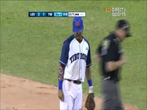Reegie Corona inicia un gran doble play en contra de Leones | Tiburones | LVBP 2015-2016