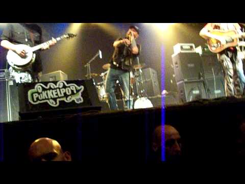 Three Shades Of Black 06