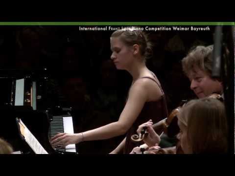Marina Yakhlakova plays Piano Concerto No.1 by Franz Liszt - Piano Competition Finale