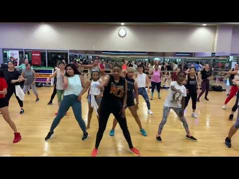 M.A.D Swag w/RSWAG- “Tirate de pies (HAND N BANG)” Watatah