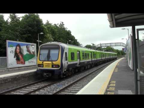 Clonsilla HD-29000 class 4 car departs for Connolly Station