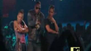 Lil Mama crashes Jay-Z and Alicia Keys performance at the VMA.wmv