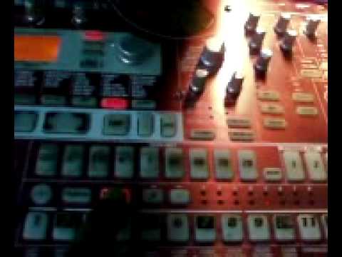 chopping a drum sample on the ESX1