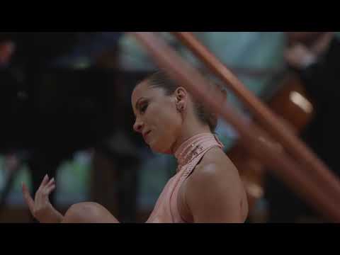 THE WALTZ OF WIND - Cyr wheel by Valérie Inertie 2018